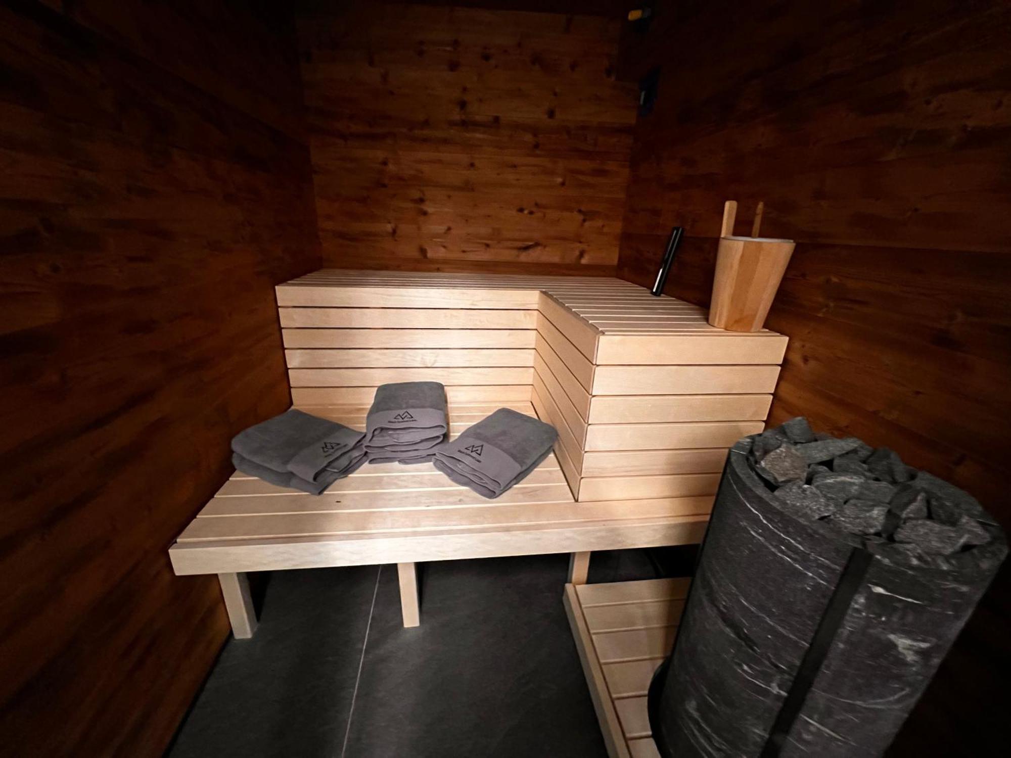 Black Summit Boutique Resort Laax Exterior foto