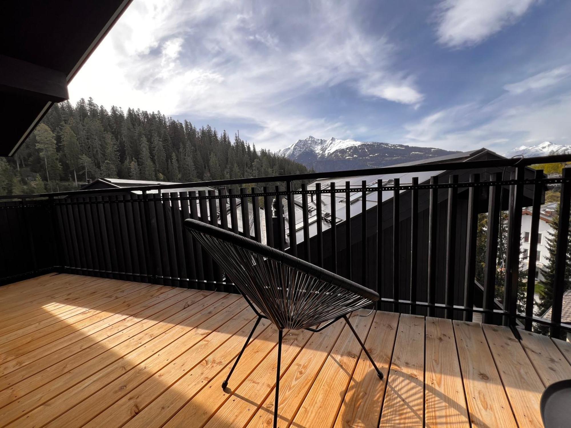 Black Summit Boutique Resort Laax Exterior foto